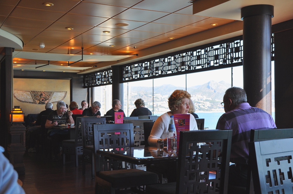 Leckeres Essen und guter Ausblick copyright by peg