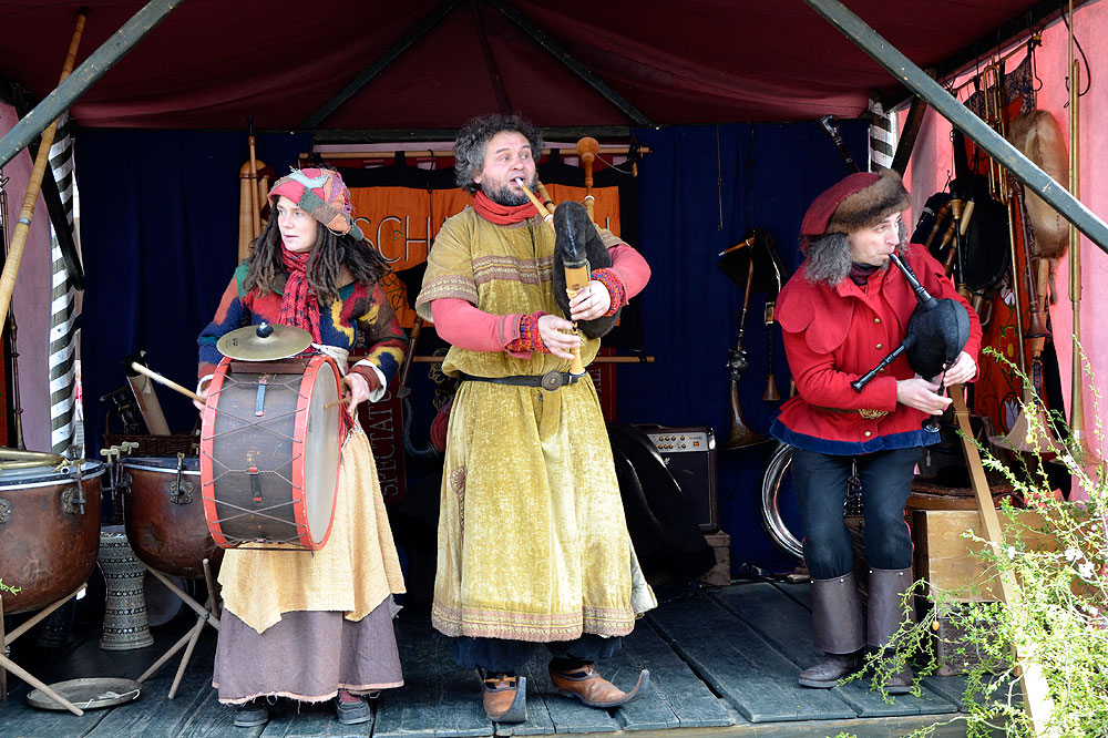 Ostermesse, Gruppe Scharlatan copyright by thk-design