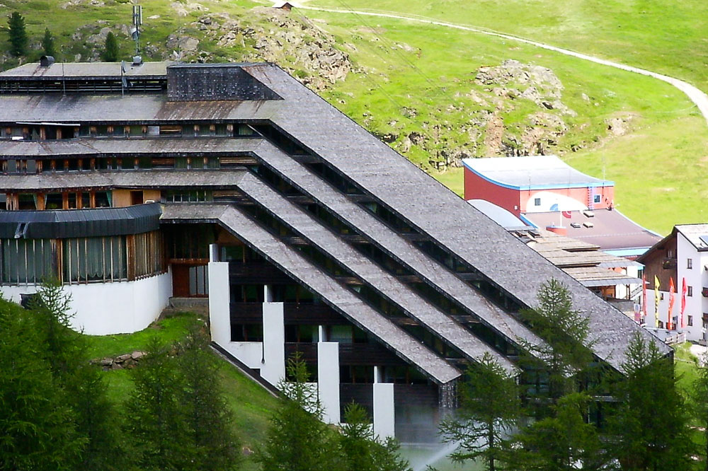 Grausiger Hotelneubau