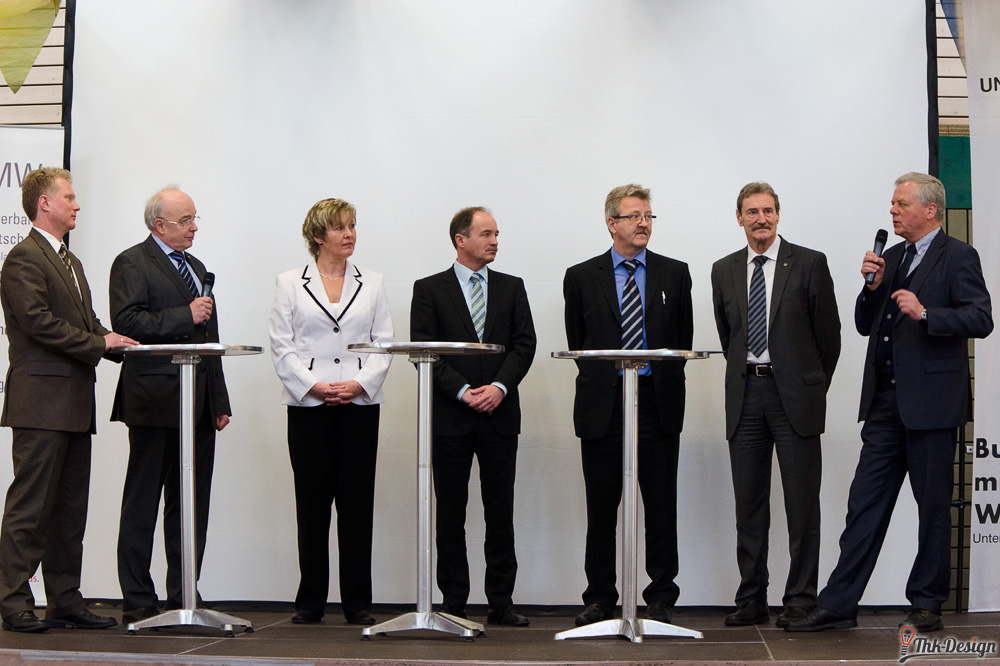Podiumsdiskussion mit prominenter Besetzung
