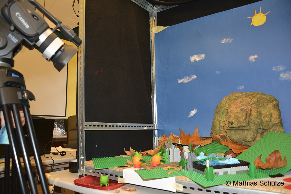 Wie die Bilder laufen lernen: Trickfilmproduktion in der Medienwerkstatt Wie die Bilder laufen lernen: Trickfilmproduktion in der Medienwerkstatt