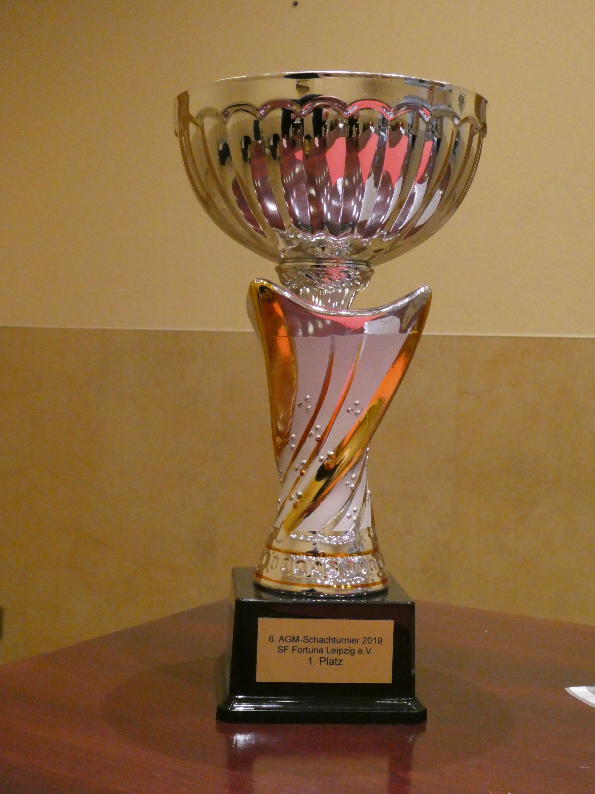 Schachturnier_Pokal